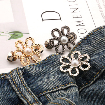 现货金属镂空花朵收腰扣免钉裤子改小收腰神器裙子收束腰围纽扣