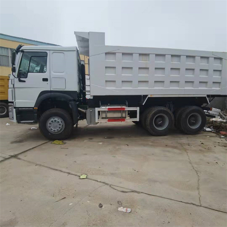 工厂专注出口精品二手豪沃6*4自卸车375马力howo翻斗车 自卸货车