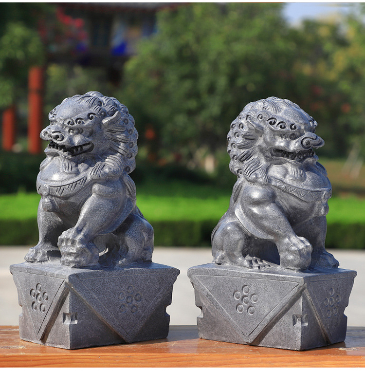 石雕青石小石狮子一对 庭院门口石狮子摆件 青石家用庭院石雕雕刻