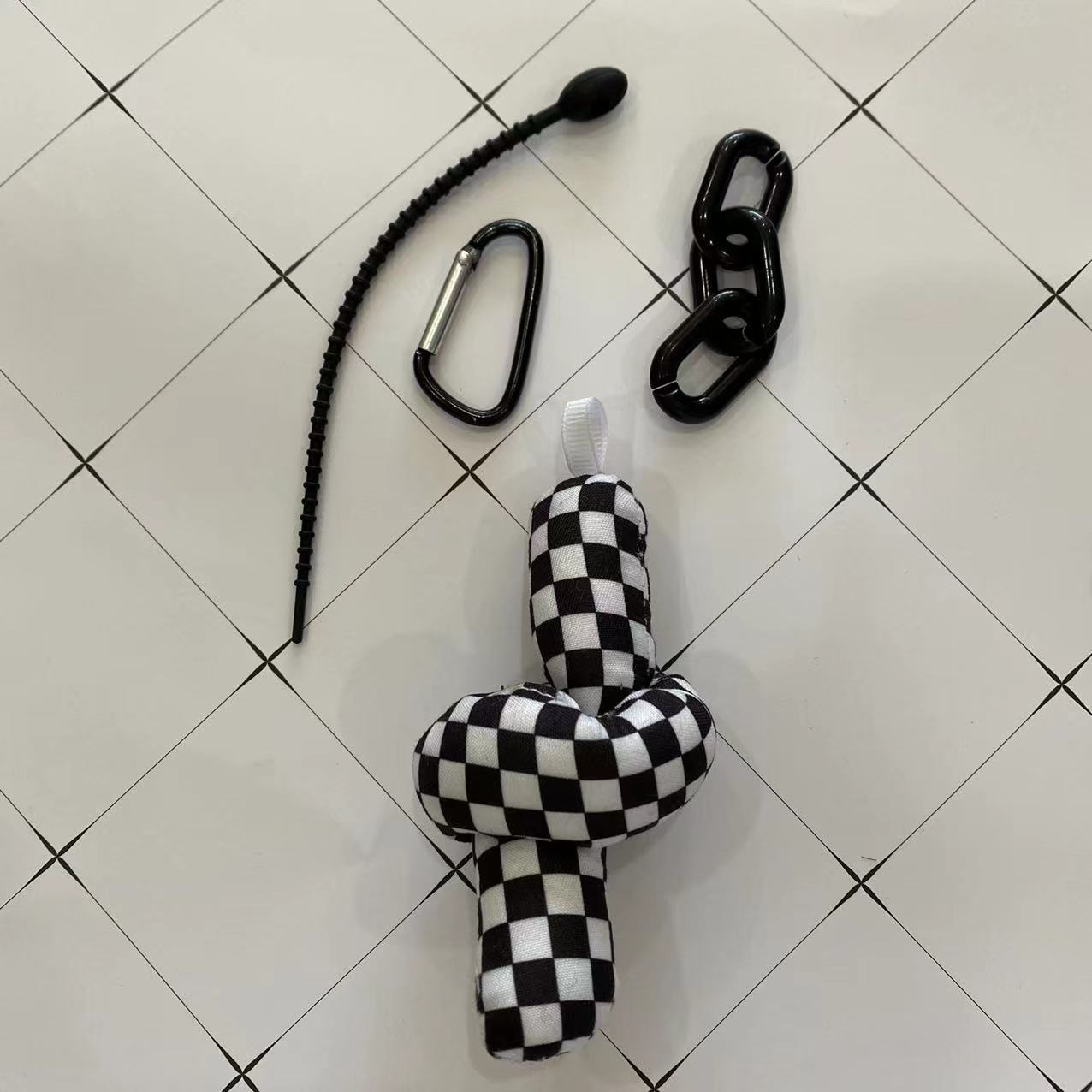 New Black and White Plaid Twisted Knot Plush Pendant Chessboard Plaid Flower Keychain Fabric Schoolbag Accessories Pendant