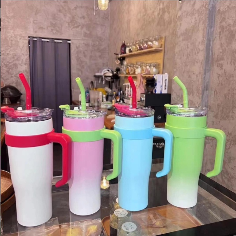 Straw Large-Capacity Water Cup