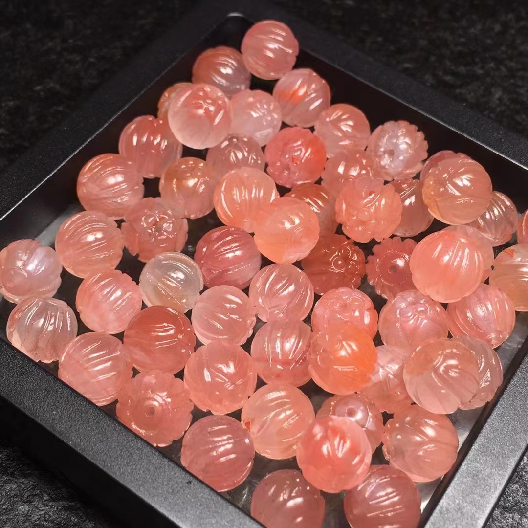 保山南红雕刻莲花珠 品质如图颜色粉红干净无杂 尺寸10m宝石工艺