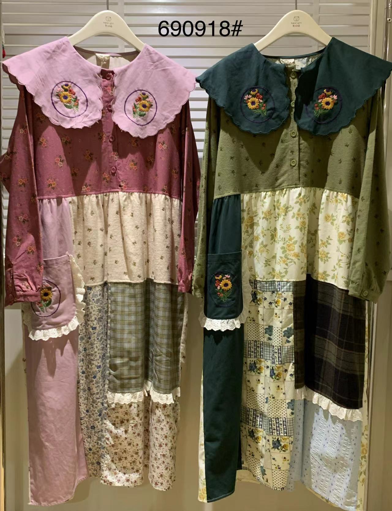 熊姑娘2022秋季新款女翻领长袖日系撞色宽松连衣裙森系清新中长裙