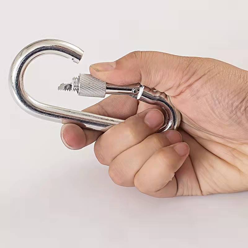 镀锌弹簧扣安全扣带母锁扣卡扣登山扣保险扣环挂扣安全钩铁链绳扣