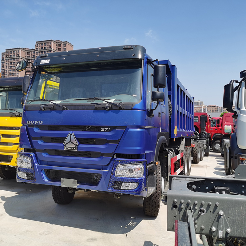 出口二手豪沃自卸翻斗车371马力 后八轮公路车厢货车 全新轮胎