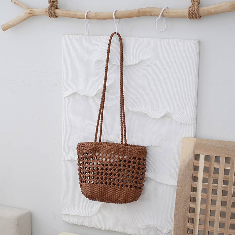 法式复古长肩带pu编织单肩包镂空编织菜篮子包手工编织单肩斜跨包