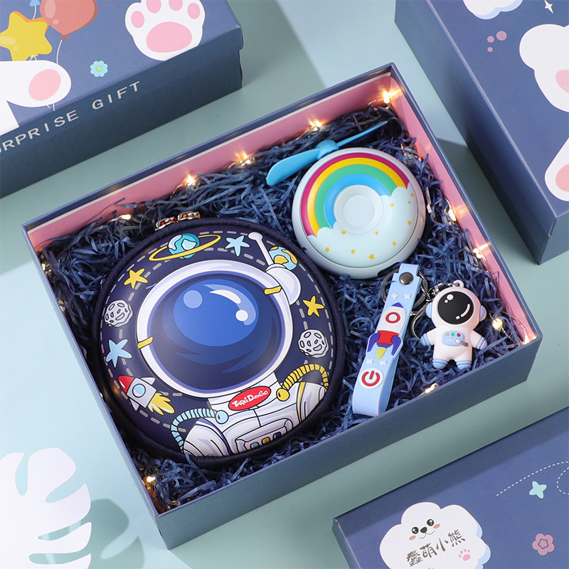 儿童生日礼物10岁男孩女孩12小学生幼儿园女童礼盒的男童开学好物