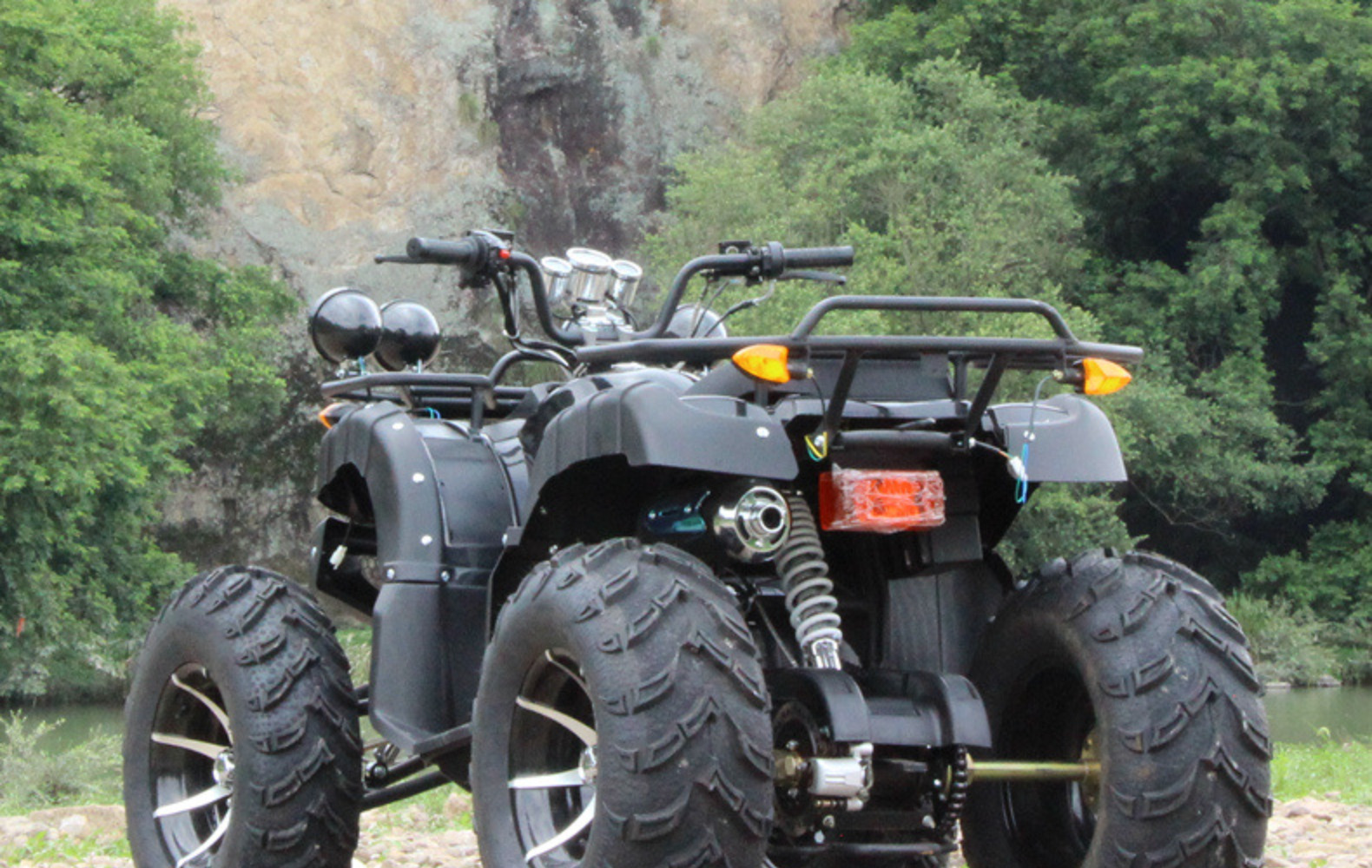 大公牛沙滩车四轮越野摩托车丛林景区全地形车无极防震山地车atv