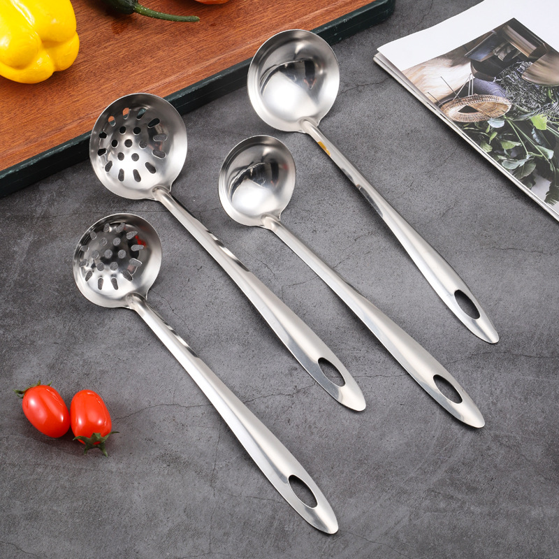 Cross-Border Stainless Steel Soup Ladle Sheng Soup and Porridge Spoon Kitchenware Restaurant Public Spoon Colander Long Handle Hot Pot Spoon Soup Ladle Perforated Ladle