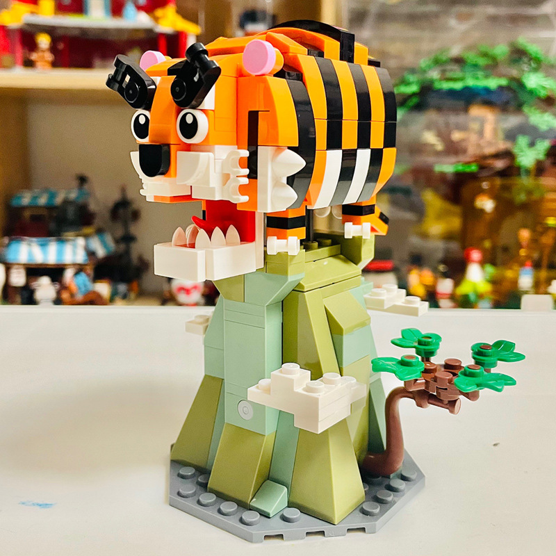 【一件代发】老虎积木兼容乐高大小颗粒拼装拼图国潮萌虎咆哮moc