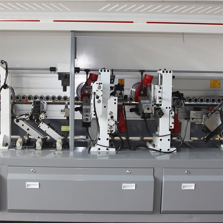 极东全自动封边机 木工机械板式家具pur高光板木门板热转印封边机