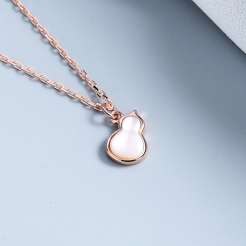 秋季新款白贝母葫芦项链纯银网红锁骨链吊坠韩版小众设计送女友