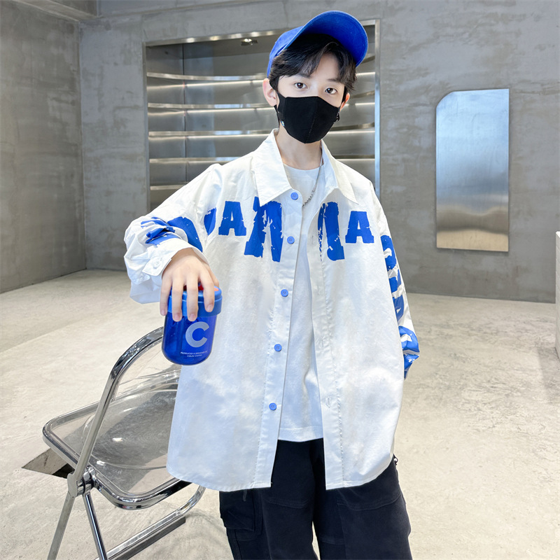 男童外套春秋款儿童冲锋衣春装中大童痞帅衬衫小学生12男孩15岁潮