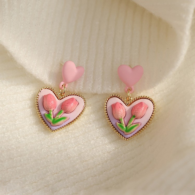 Early Spring Earrings ~ Sweet Elegance All-Match Niche Design Earrings Light Luxury High-End Fashion Socialite Gentle Earrings