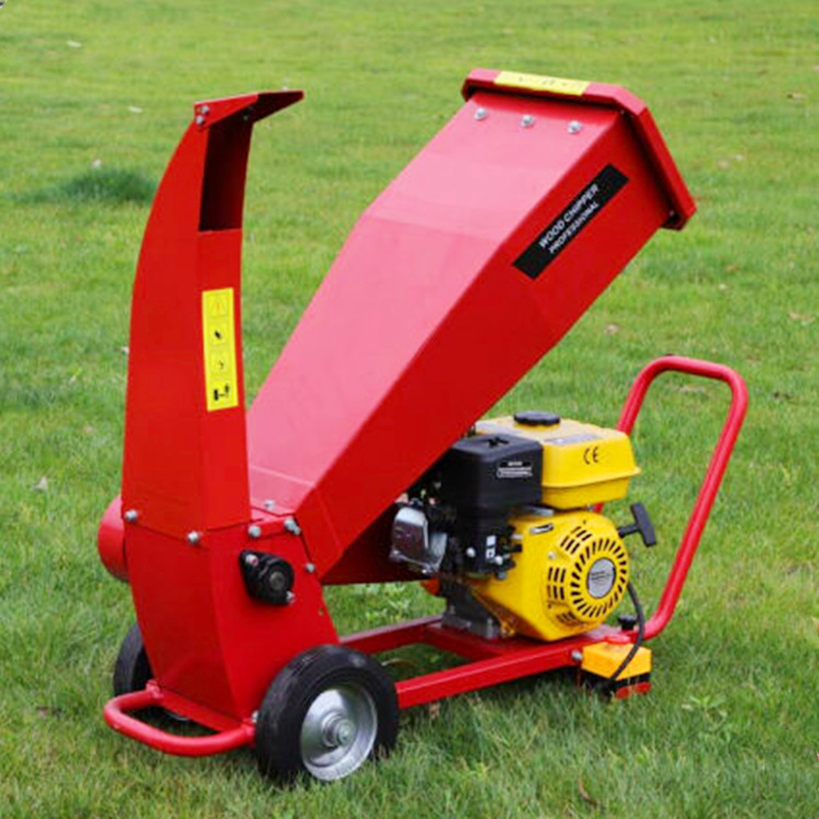 农场桑枝树叶粉碎机 柴油机带可移动式碎枝机 全自动切碎树枝机