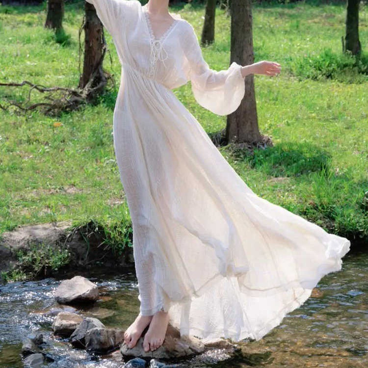 白色连衣裙长裙超仙仙气飘飘雪纺夏季新款收腰气质仙女裙子-阿里巴巴