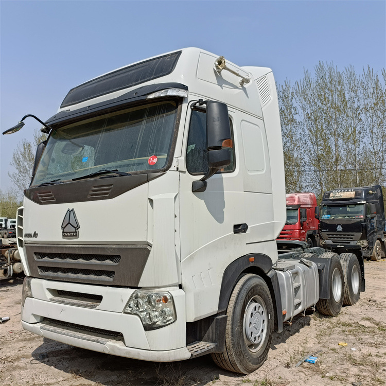 出口二手牵引全挂车 国三牵引车头 牵引拖车头 豪沃半挂牵引车头