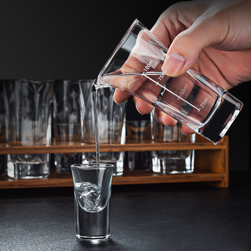 加厚白酒量杯分酒器长方形小号二两公平带刻度创意分酒壶正方形