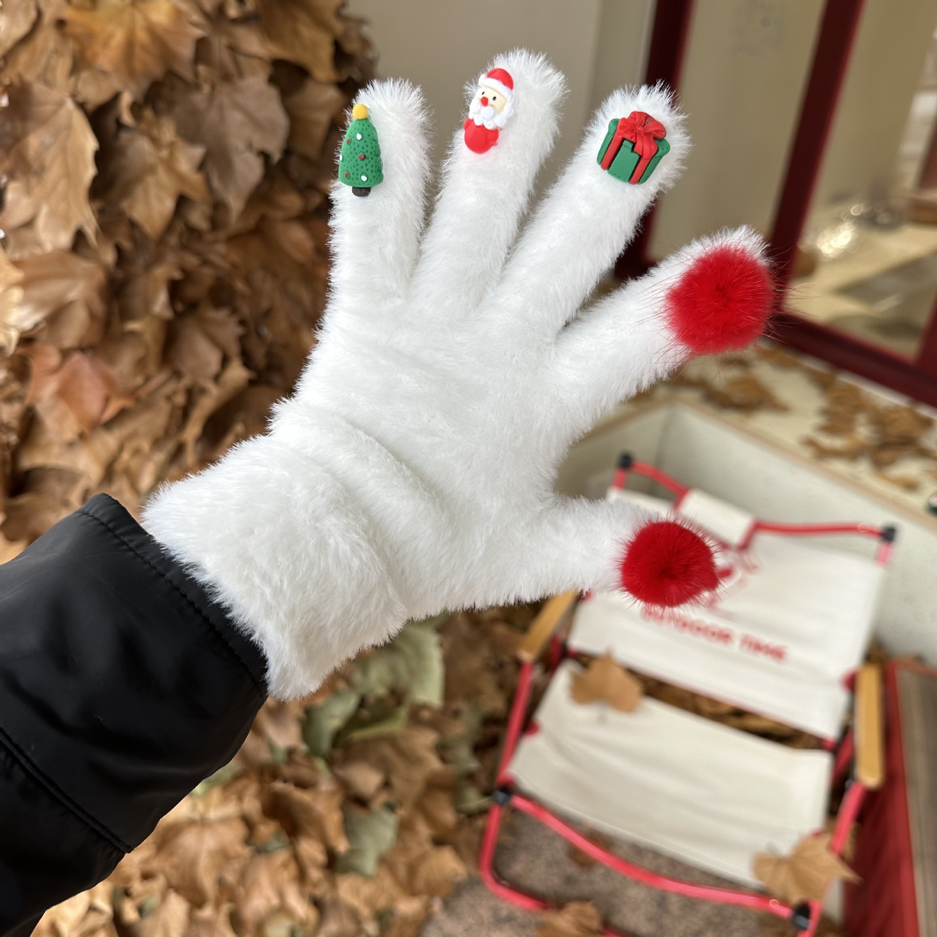 卡通可爱圣诞节狐狸毛球美甲毛绒手套女学生保暖防寒仿貂毛手套冬