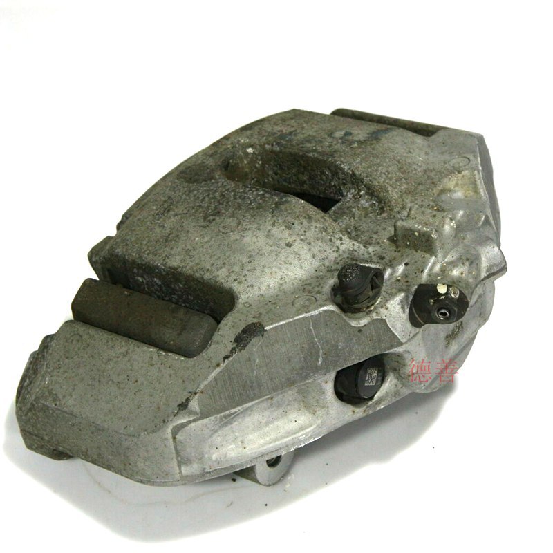 宝马f18刹车分泵34116792689