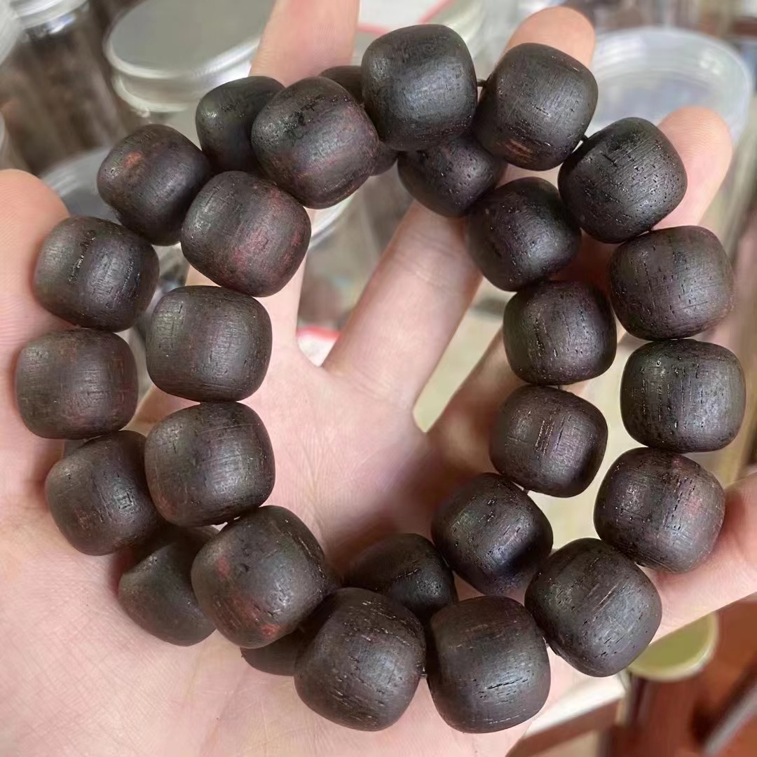 缅甸小叶降真香满油媲美奇楠沉香15/16手链高密麻丝香手串-阿里巴巴