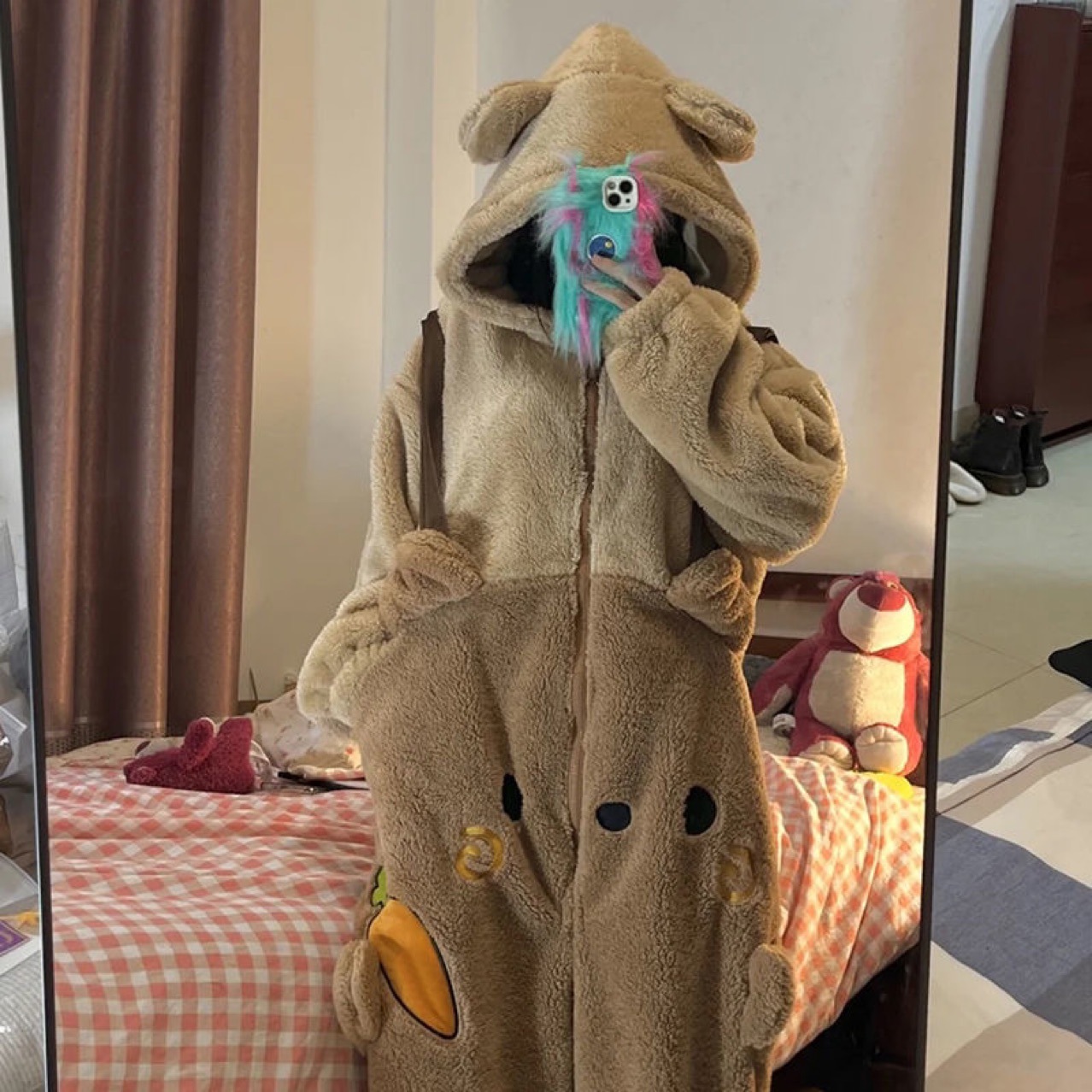 珊瑚绒小熊连体睡衣女秋冬季加绒加厚2021新款卡通可爱外穿家居服