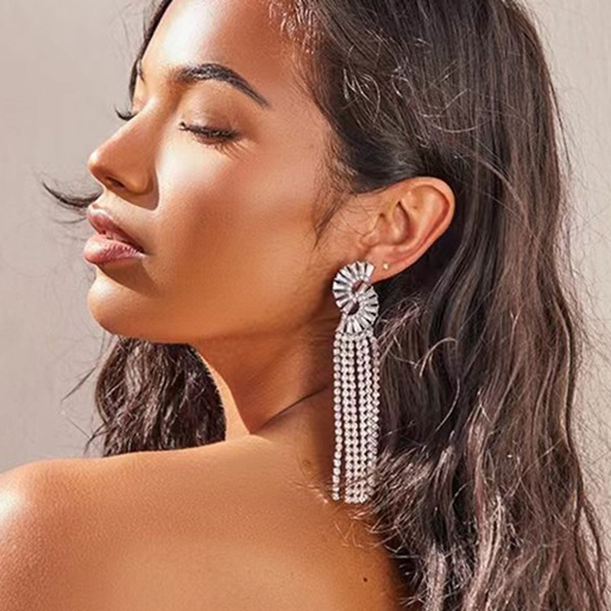 2023铜镶锆石耳环流苏耳饰女欧美夸张太阳花长款新娘饰品earrings