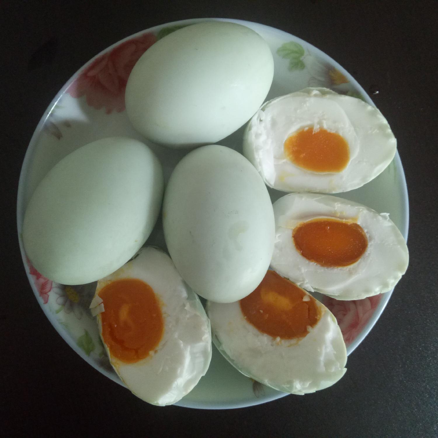 四川盐蛋鲜生咸鸭蛋黄泥巴包蛋无铅工艺南充特产咸味适中25枚散装