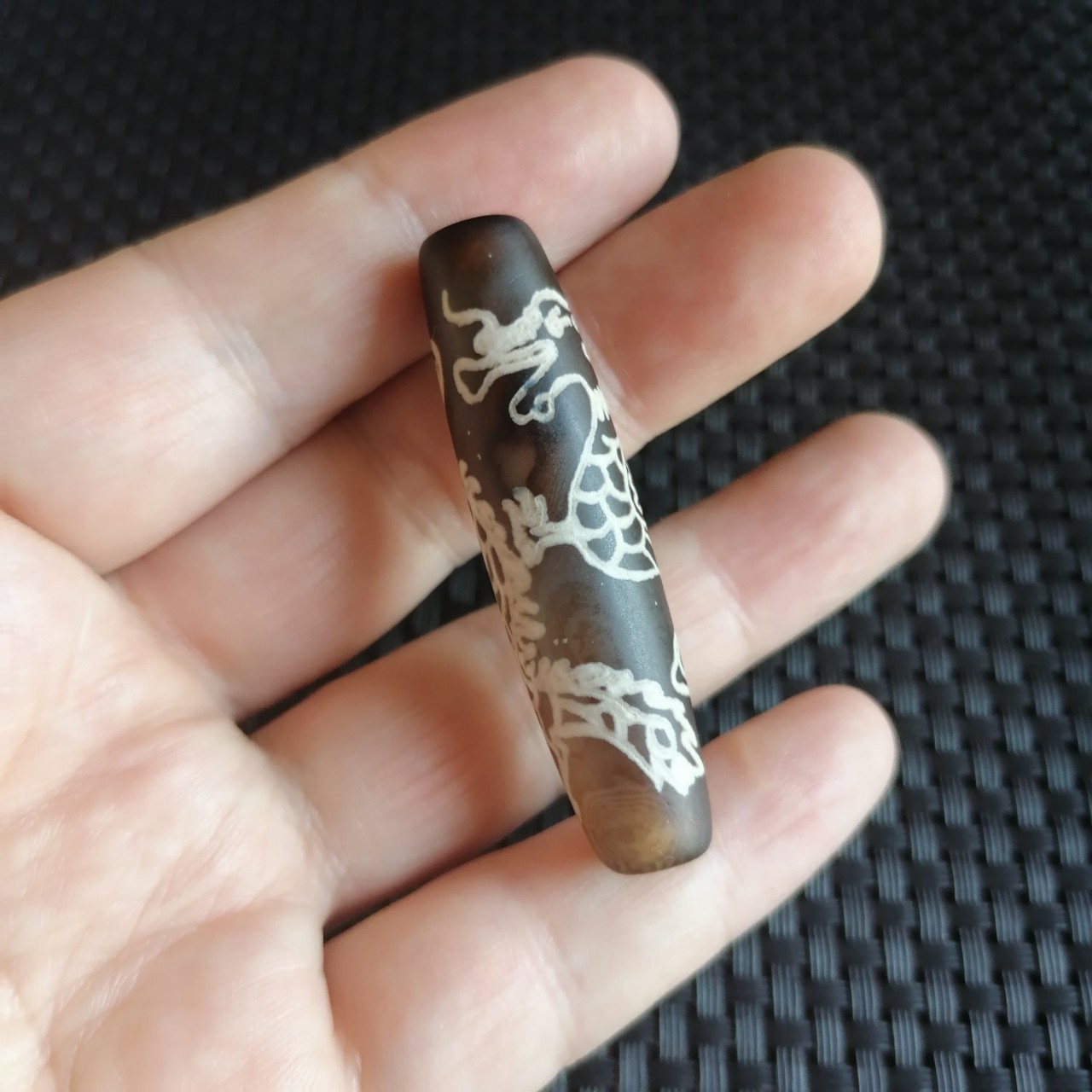 古玩收藏藏传玛瑙龙纹老天珠项链吊坠挂件配饰龙纹天珠批发