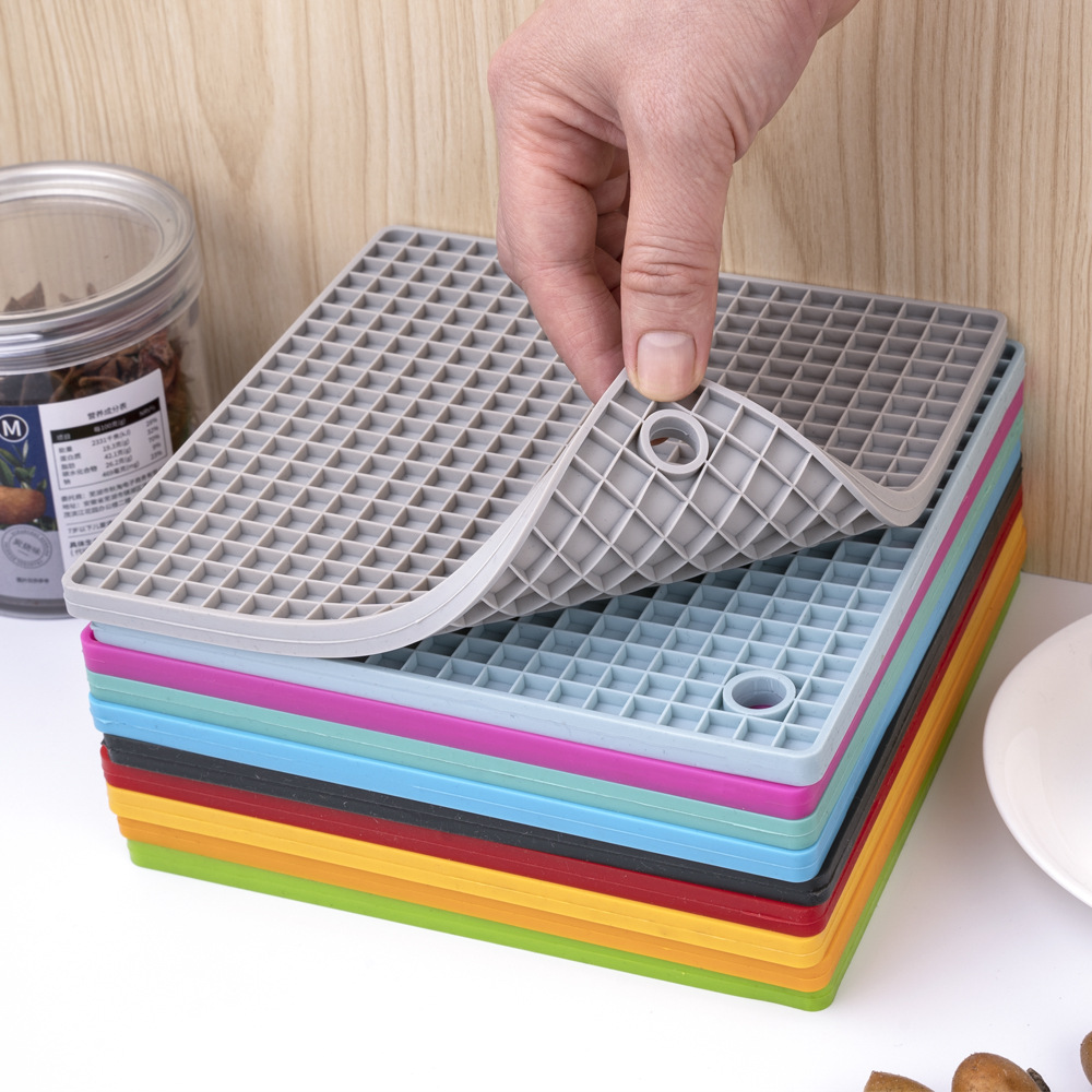 硅胶隔热垫餐桌垫防烫菜垫子盘垫碗垫子北欧餐垫隔热桌垫锅垫杯垫