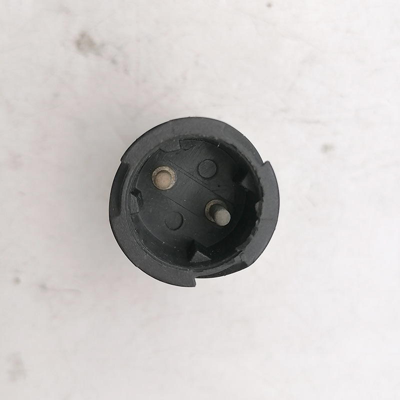 适用于重汽斯太尔 陕汽德龙x3000桥差速锁压力开关wg9100710007