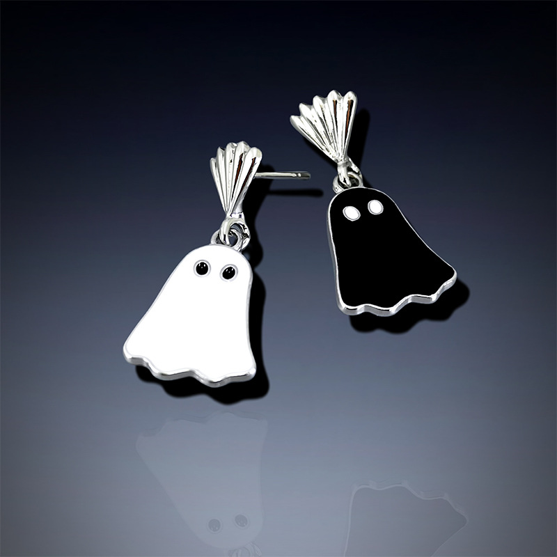 Halloween Funny Earrings Female Creative Black Ghost Earrings Earrings Cartoon Cute Eardrops Cross-Border European and American Ornament