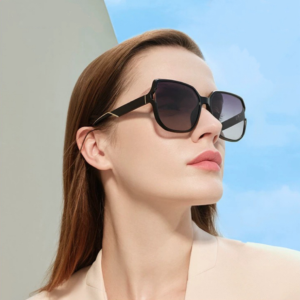 海仑凯勒同款方框太阳眼镜女复古大方优雅偏光防紫外线墨镜3109
