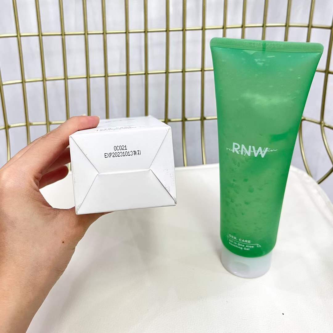 韩国rnw如薇芦荟胶250ml保湿补水面霜痘印晒后修护祛痘痘印凝胶