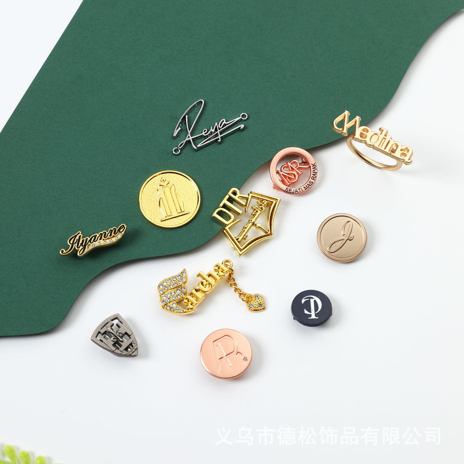 Clothing Metal Pure Letter One-Piece Stitching Sign Golden Handmade Clothes Label Alloy Diamond-Embedded Special-Shaped Three-Dimensional Trademark