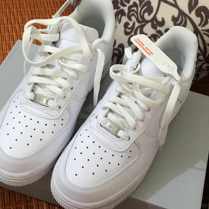 空军一号莆田纯原af1气垫男女款高版本aj1板鞋纯白小麦黑色运动鞋