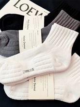 袜子男士中筒袜纯棉透气高品质白色运动袜短袜男毛巾底篮球袜防臭