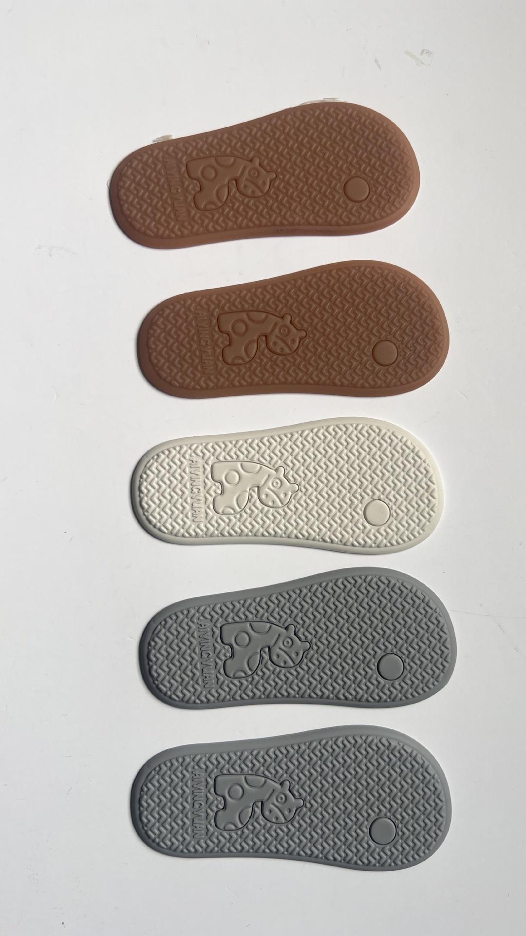 0成交0个厂家直供 pvc软胶鞋底滴塑鞋底耐磨防滑滴塑大底休闲鞋底来样