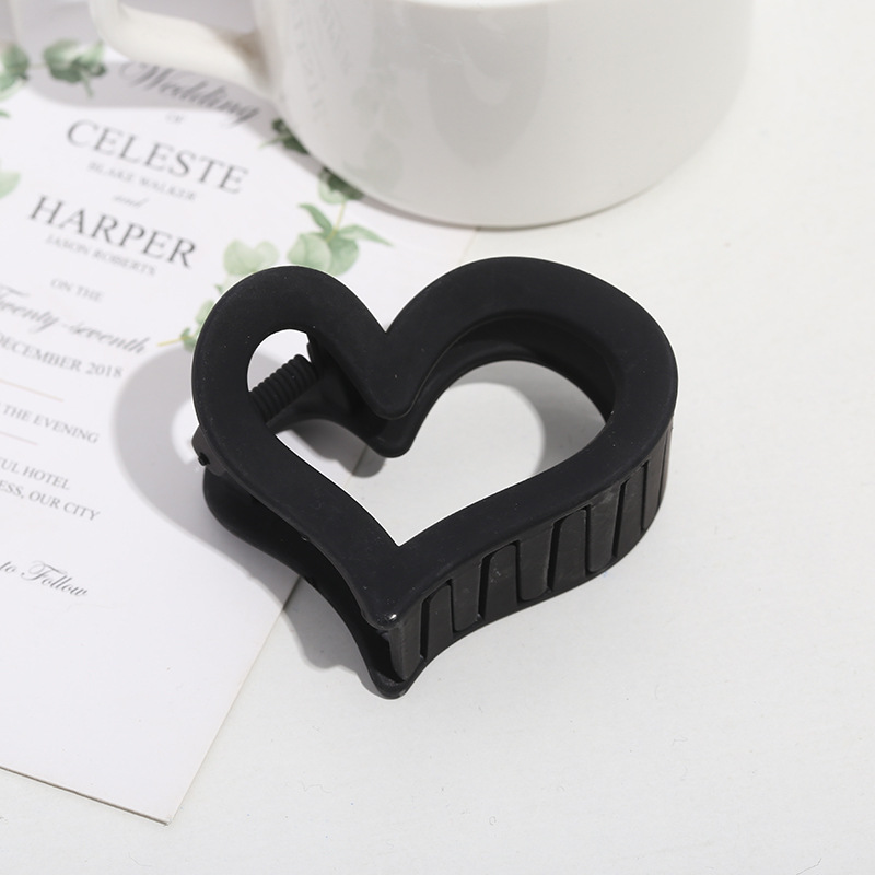 Yingmin Accessory Korean Simple Matte Rubber Paint Heart-Shaped Grip Small Fresh Plastic Hair Accessories