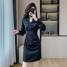 国风新中式风盘扣显瘦连衣裙2024春夏季性感 长袖黑色裙子X7500