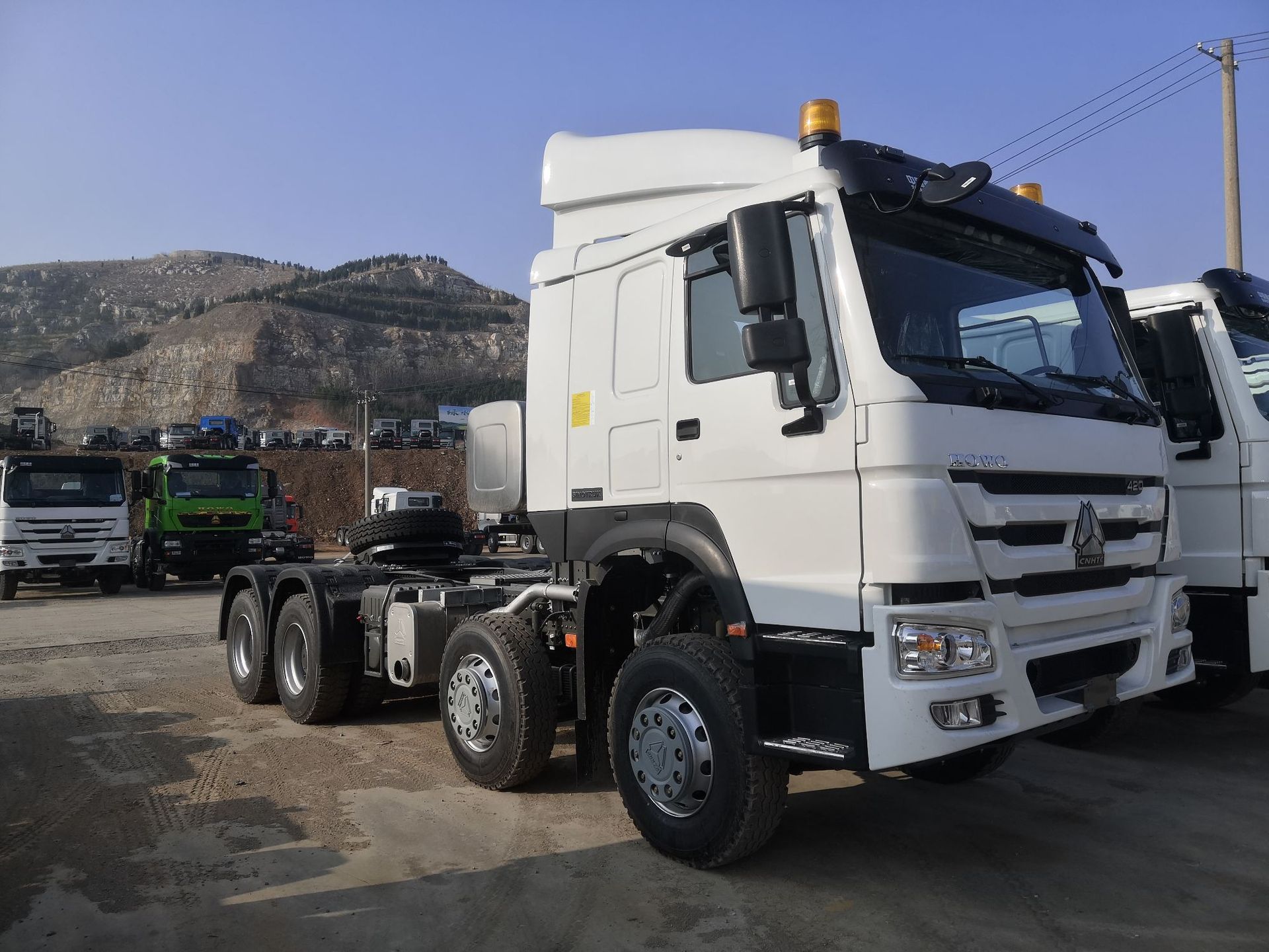 出口国二国三中国重汽sinotruk豪沃howo8x4牵引车189531789828