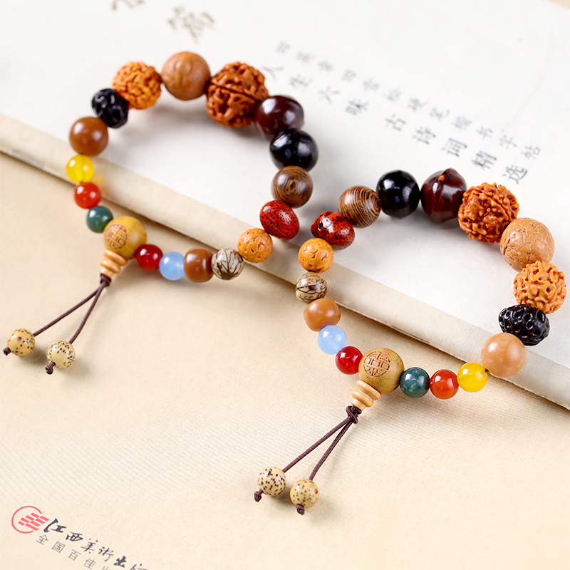 新品十八子菩提子 金刚多宝手串 星月文玩手饰 男女通用 手持批发