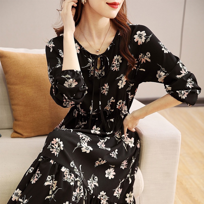 连衣裙春季衣服好看春装春天春款女装2022年新款漂亮流行今年裙