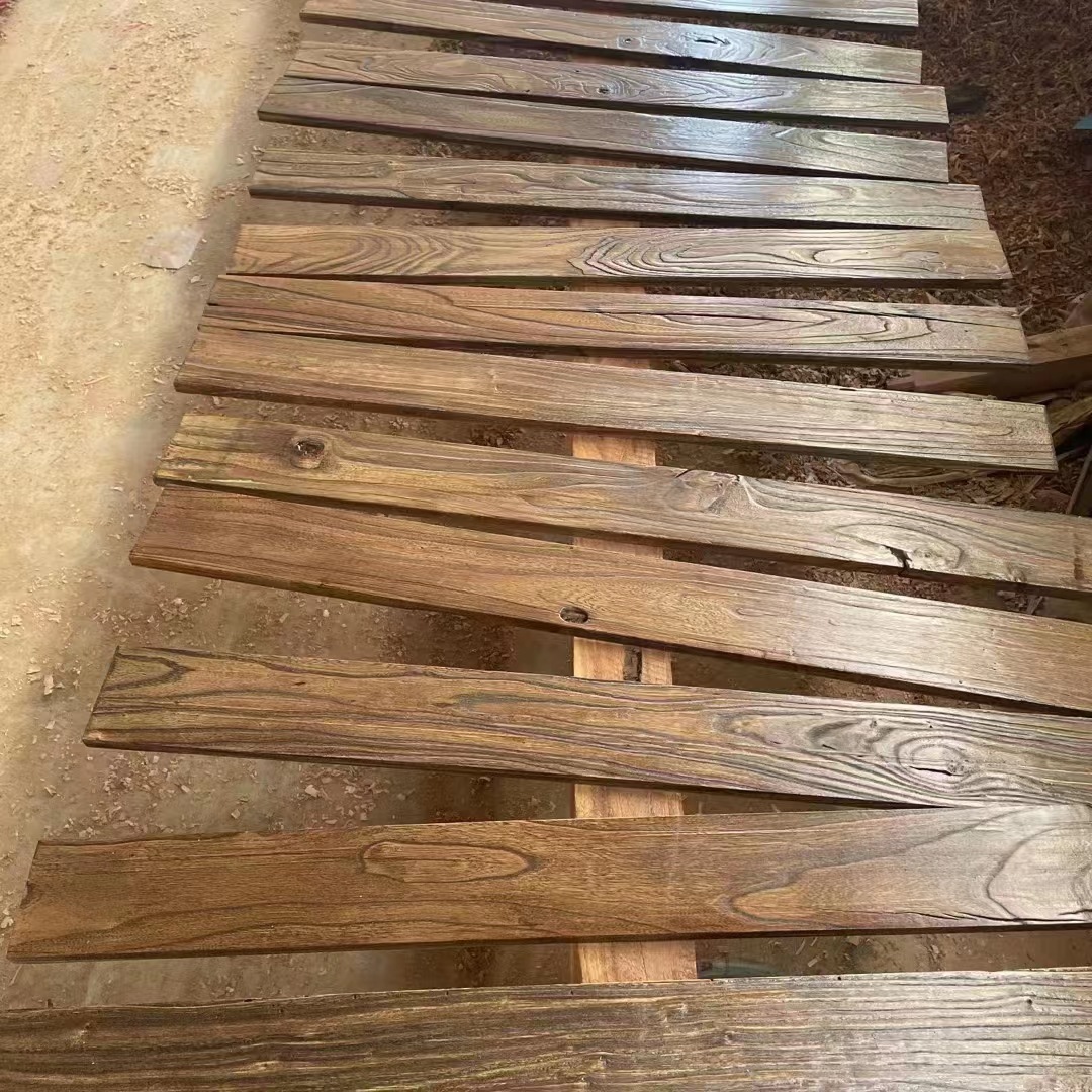 板材风化老榆木旧木板家居仿古装修建筑材料老榆木桌面门板地板老木板
