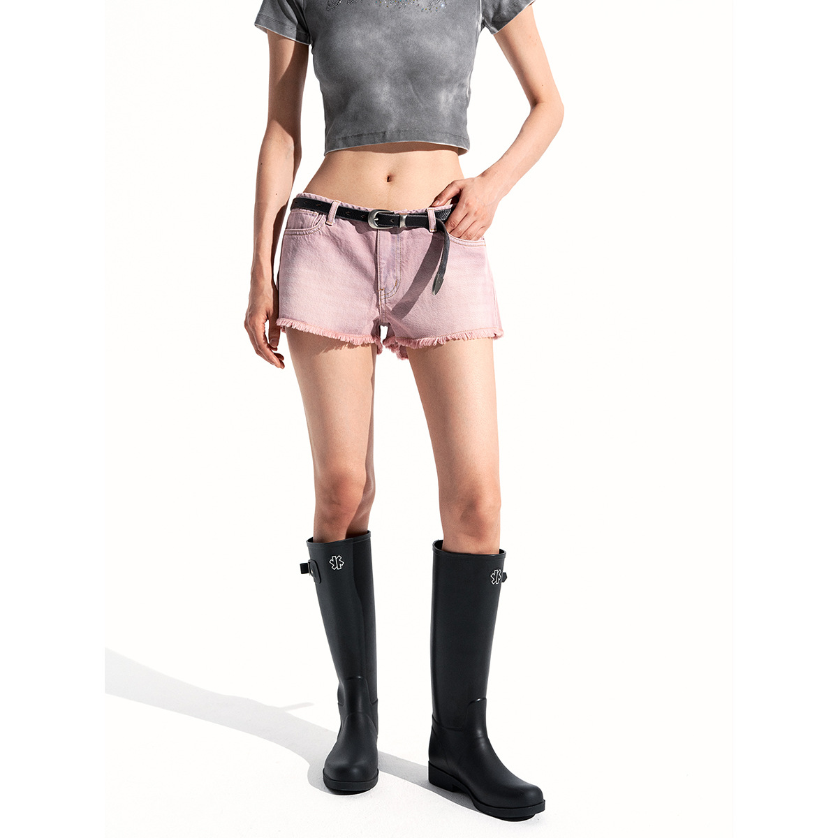 [识时]新品夏季复古水洗做旧纯棉低腰迷你三分裤牛仔短裤女v4776