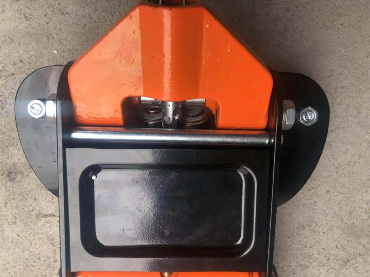 欧标5吨加重加厚卧式液压油压维修车换轮胎做保养4s店用5t千斤顶