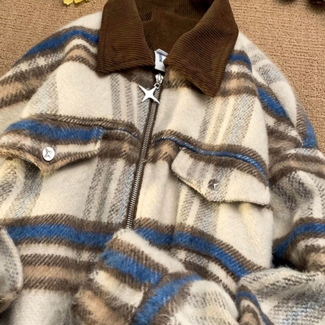 美拉德复古灯芯绒拼接撞色格纹棕色毛呢外套女春秋设计感夹克