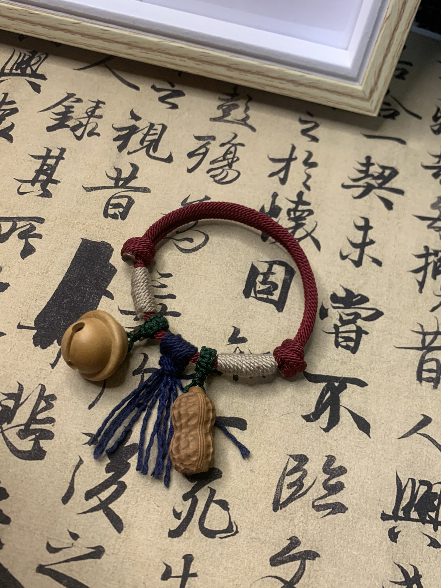 手作红绳款好事花生桃木铃铛可调节手绳编织藏族百搭新中式手链
