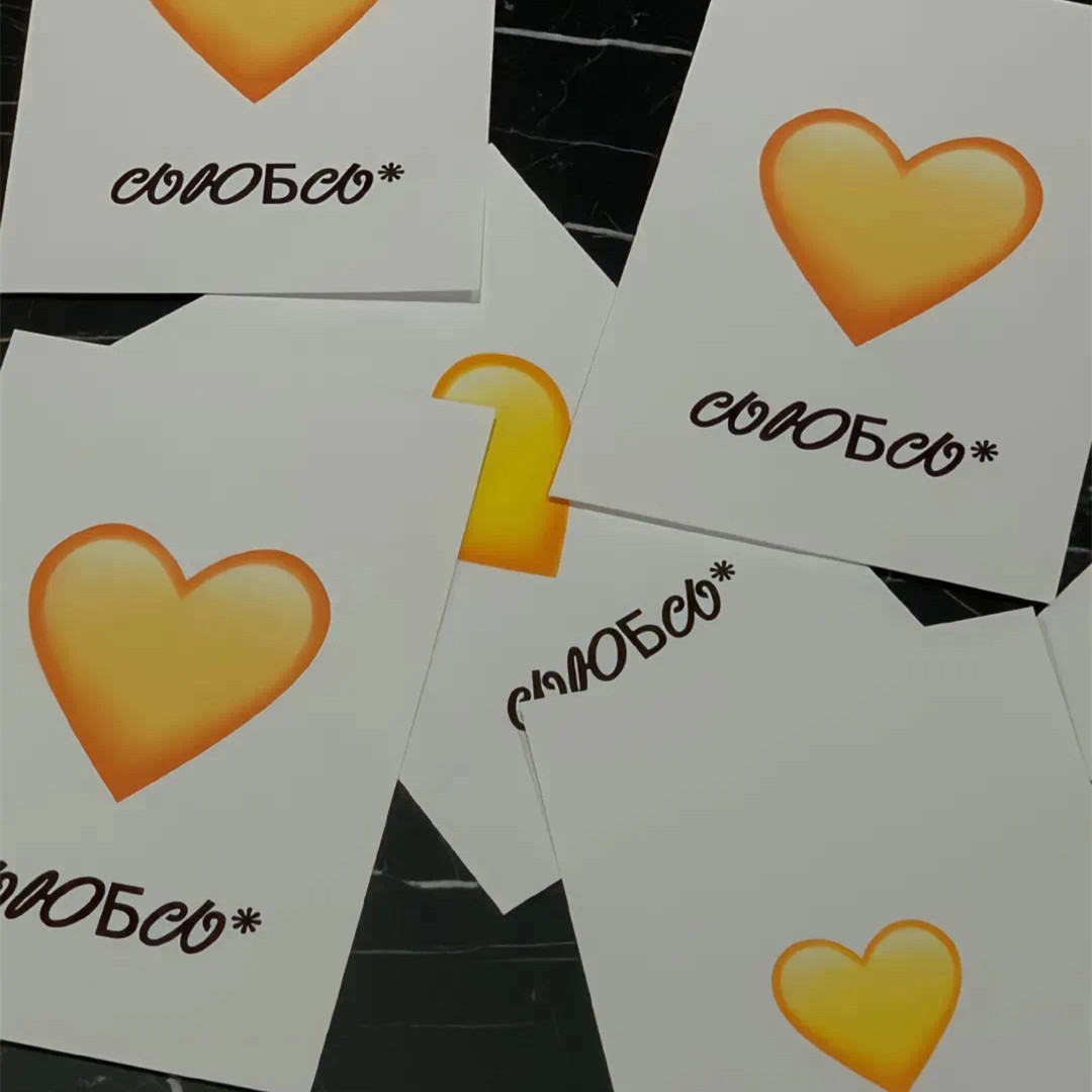 kg4014 超时髦的搭配~ 裙款/裤款的儿童斐套装!