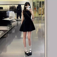法式高级感小个子黑色蓬蓬裙2024新款收腰显瘦背心连衣裙子女夏季